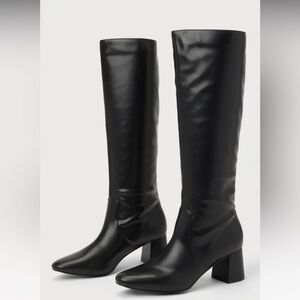 ✨MUST HAVE!✨ Black Fall Boots! 
Lulus Brand